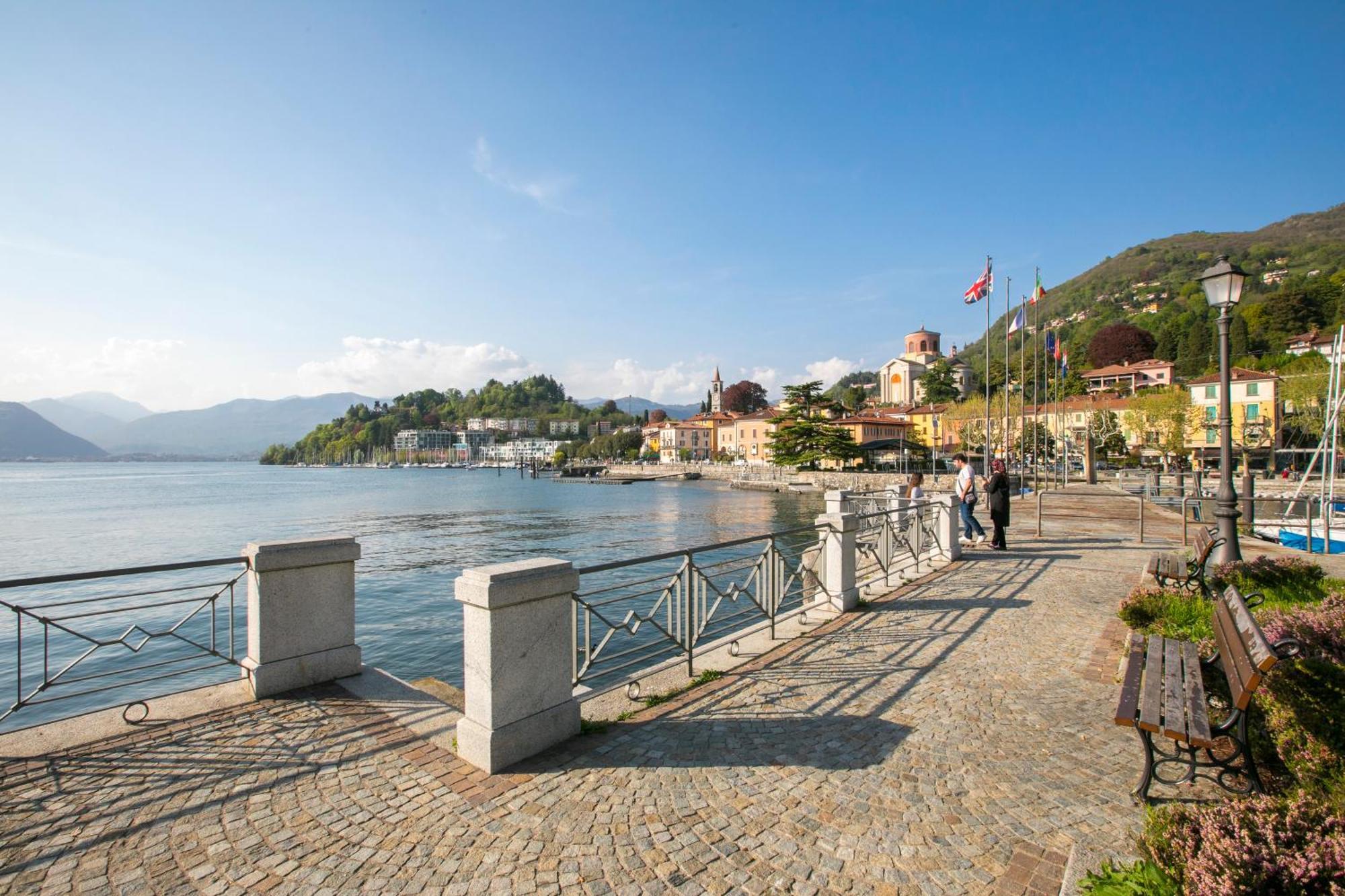 Appartamento Il Golfo Lake View - Happy Rentals Лавено Экстерьер фото
