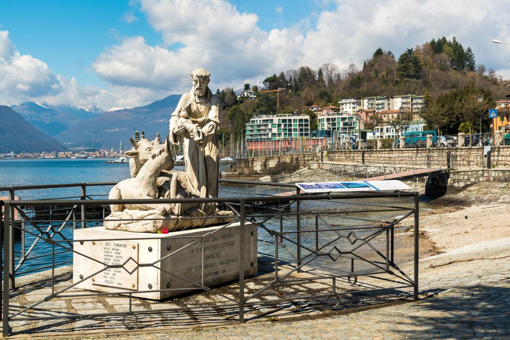 Appartamento Il Golfo Lake View - Happy Rentals Лавено Экстерьер фото